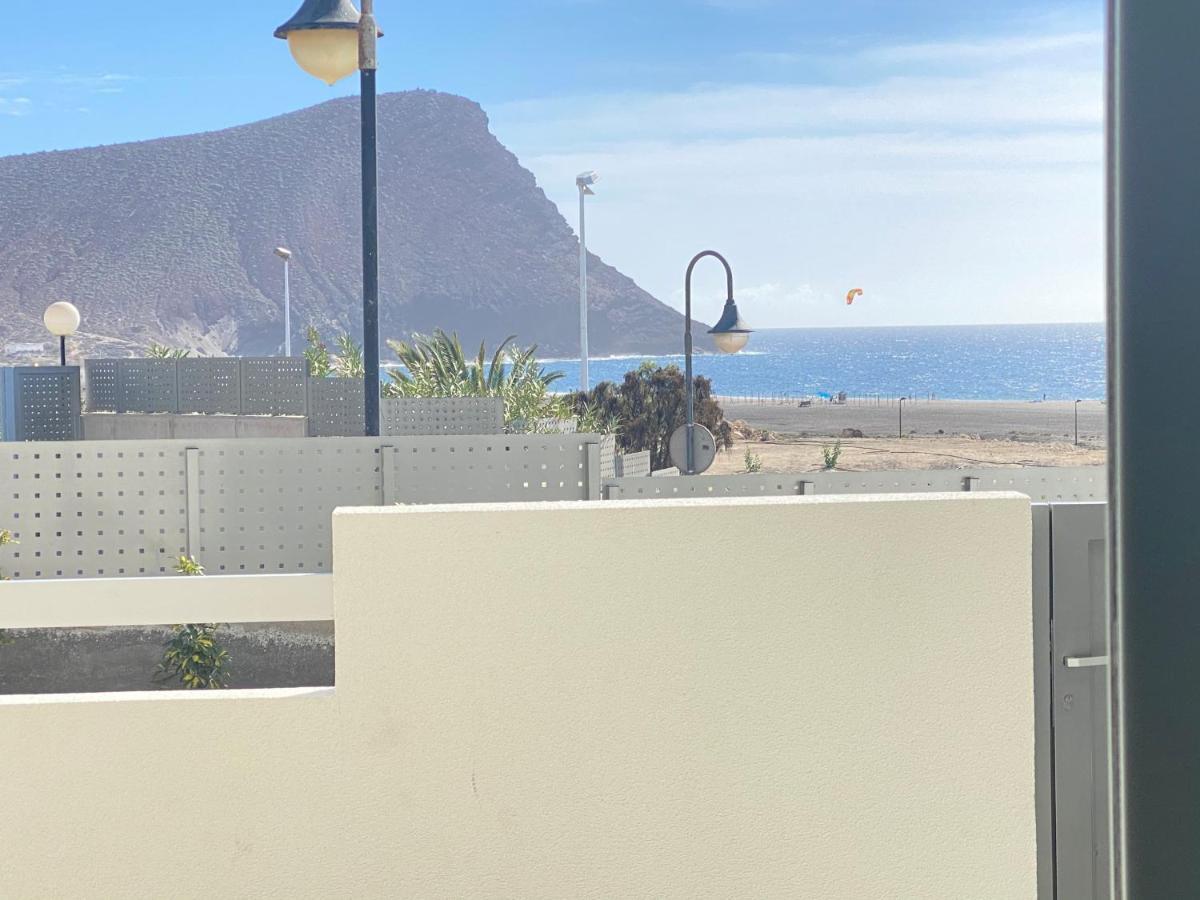 A Beautiful Apartment With A Beach View - La Tejita - El Medano El Médano Exterior foto